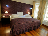 Lawrence`s Hotel